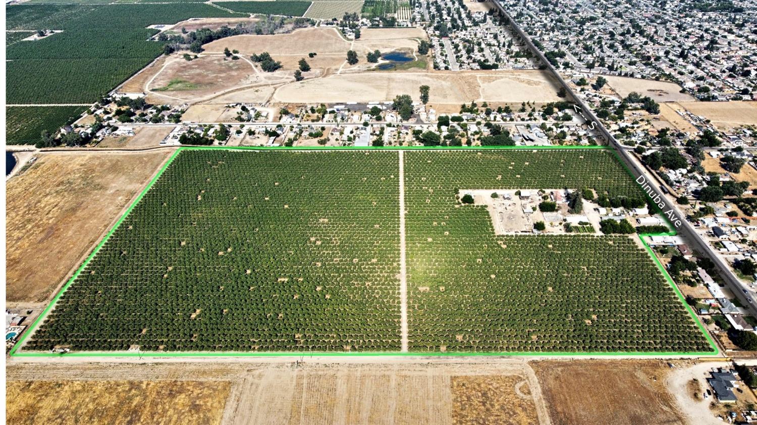 8860 E Dinuba Ave, Fresno, CA 93662