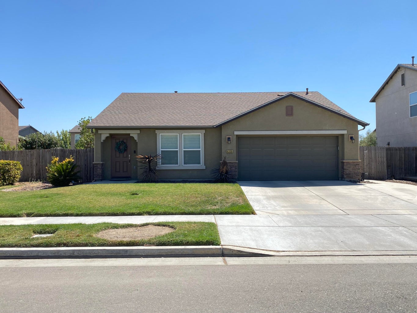 4309 W Elkhorn Ave, Visalia, CA 93277