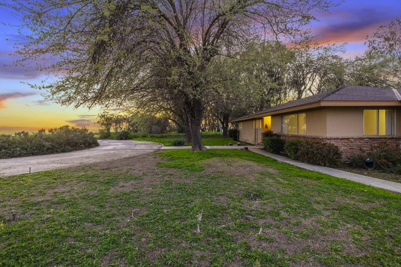 10682 Avenue 104, Pixley, CA 93256