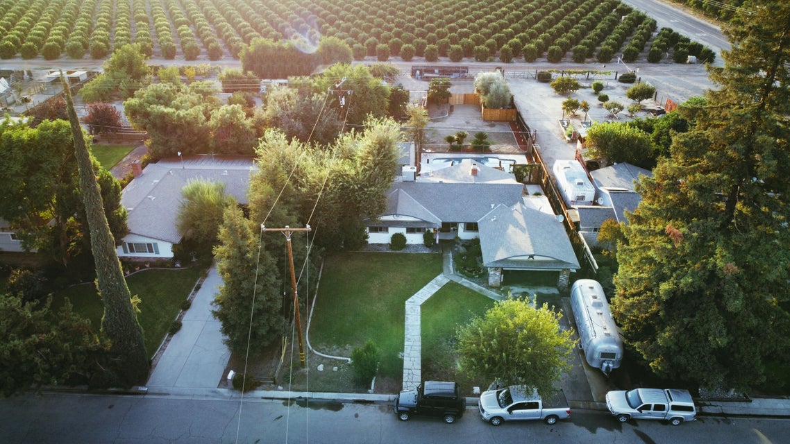 31255 Tower Road, Visalia, CA 93292